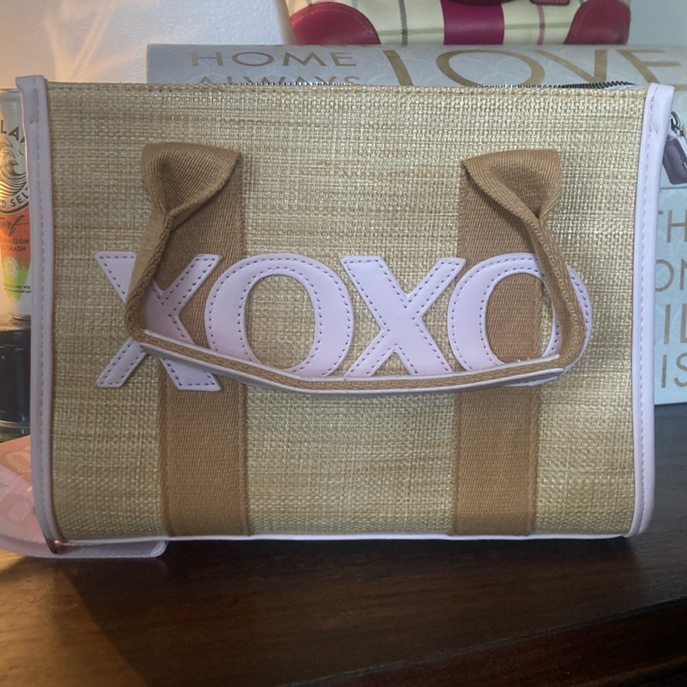 Oxo Tan and White Tote Bag - Picture 2 of 8